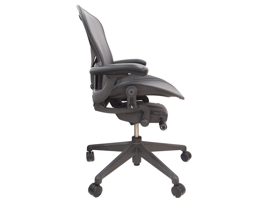 Herman Miller ハーマンミラー アーロンチェア AER1A13 入荷【上福岡店
