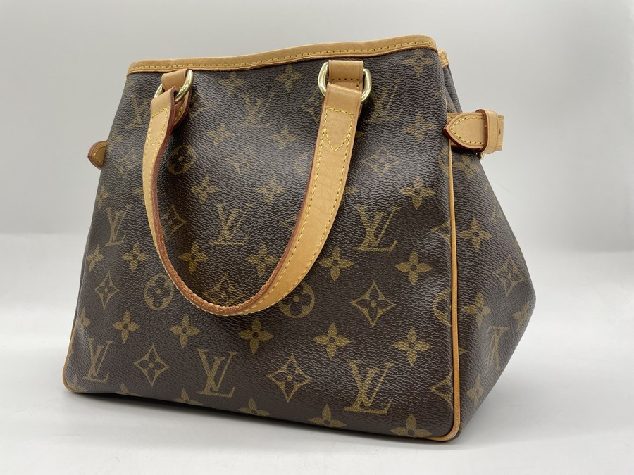 Louis Vuitton(ルイヴィトン)のハンドバッグ M51156のご紹介