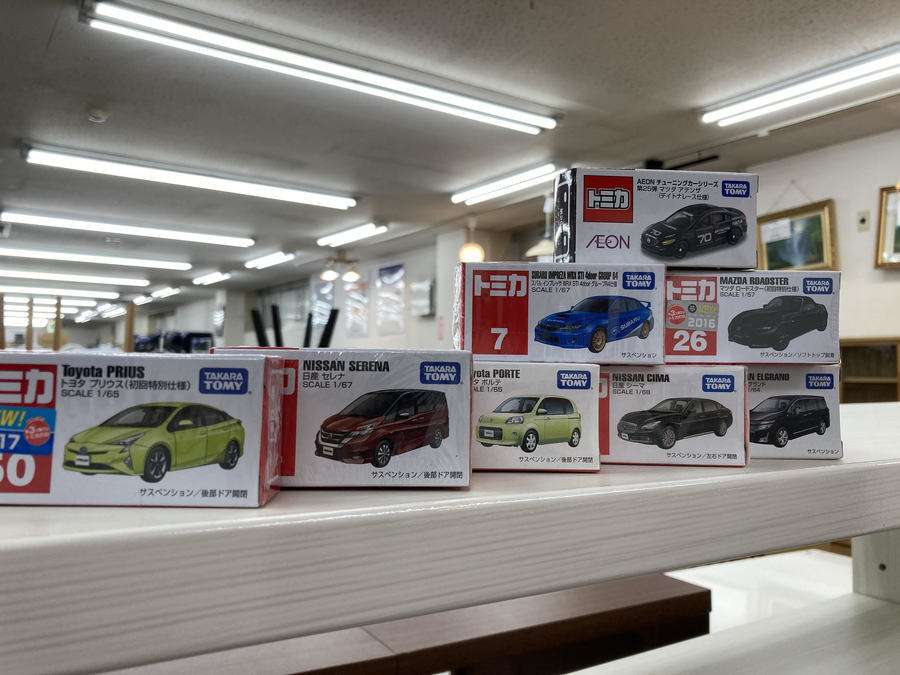 トミカ タカラトミー 廃盤 76 日産 スカイライン トミカシリーズ