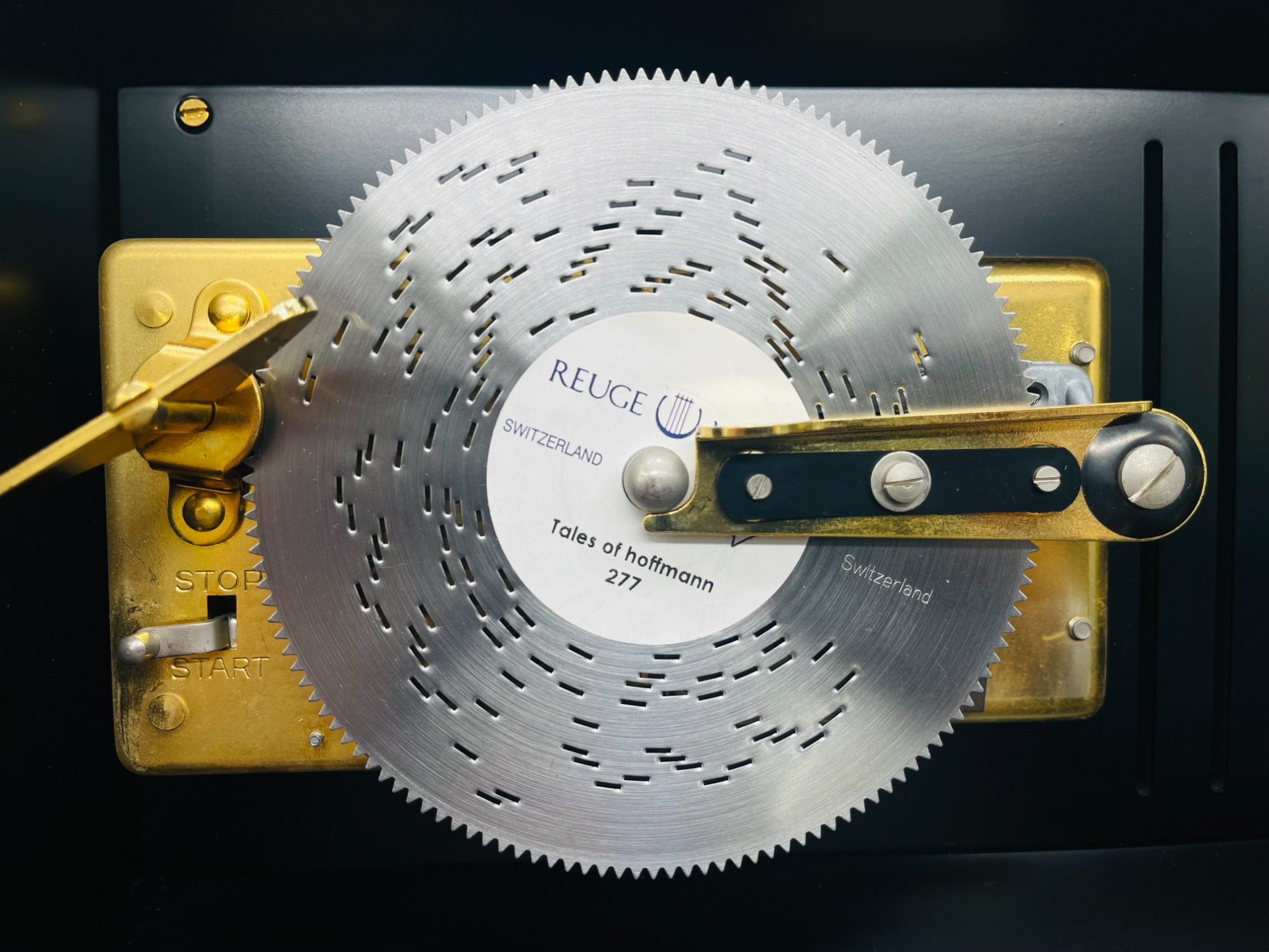 REUGE（リュージュ）のディスクオルゴール、入荷しましたのでご紹介