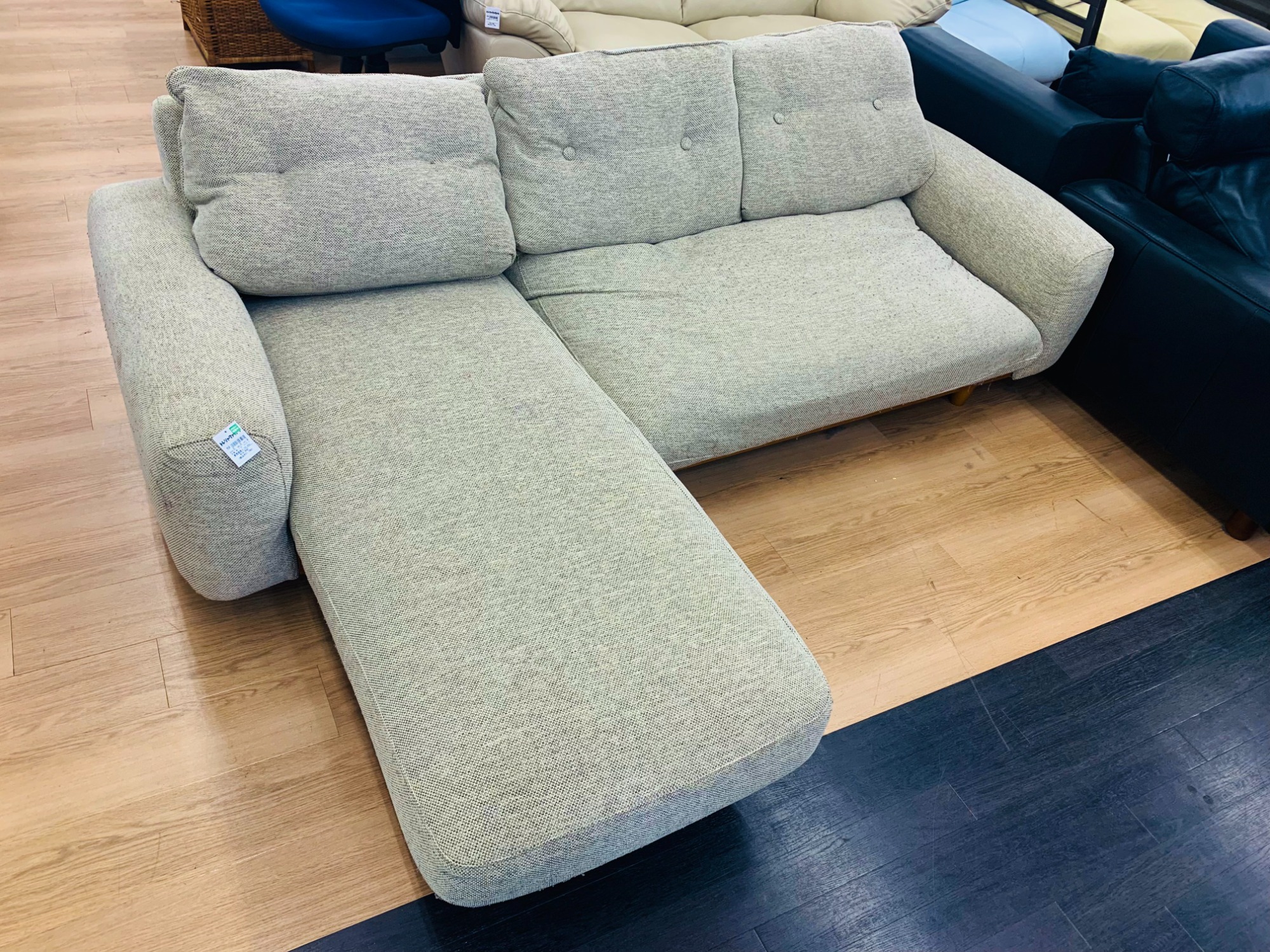 UNICOカウチソファー「ベサン」を入荷致しました！｜2023年04月09日