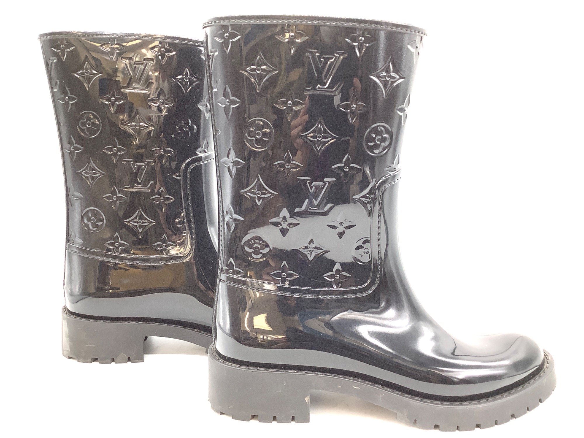 LOUIS VUITTON】レインブーツ ドロップス・ライン のご紹介です
