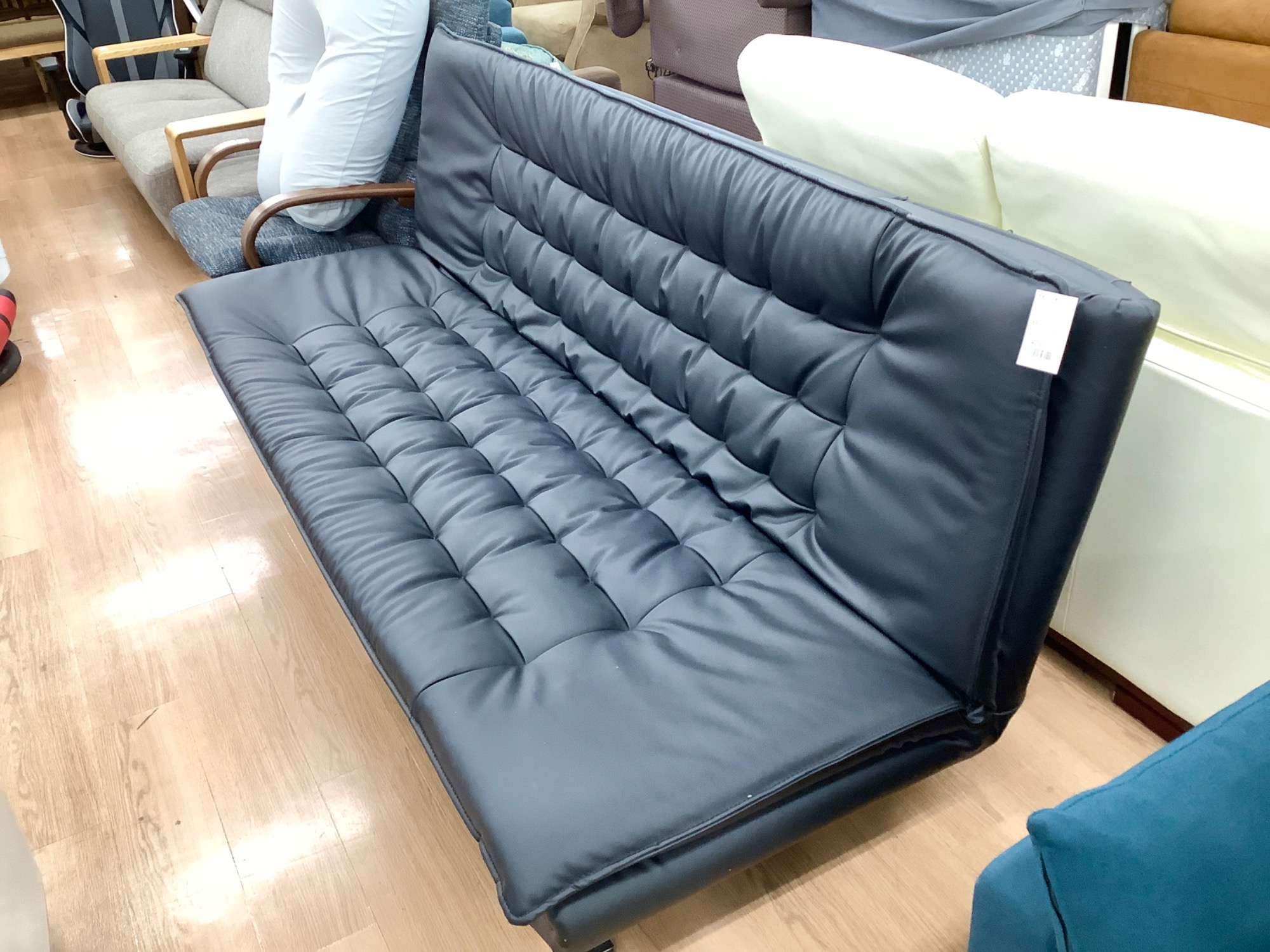 ニトリ】3人掛けソファーベッドのご紹介です‼︎｜2023年10月17日