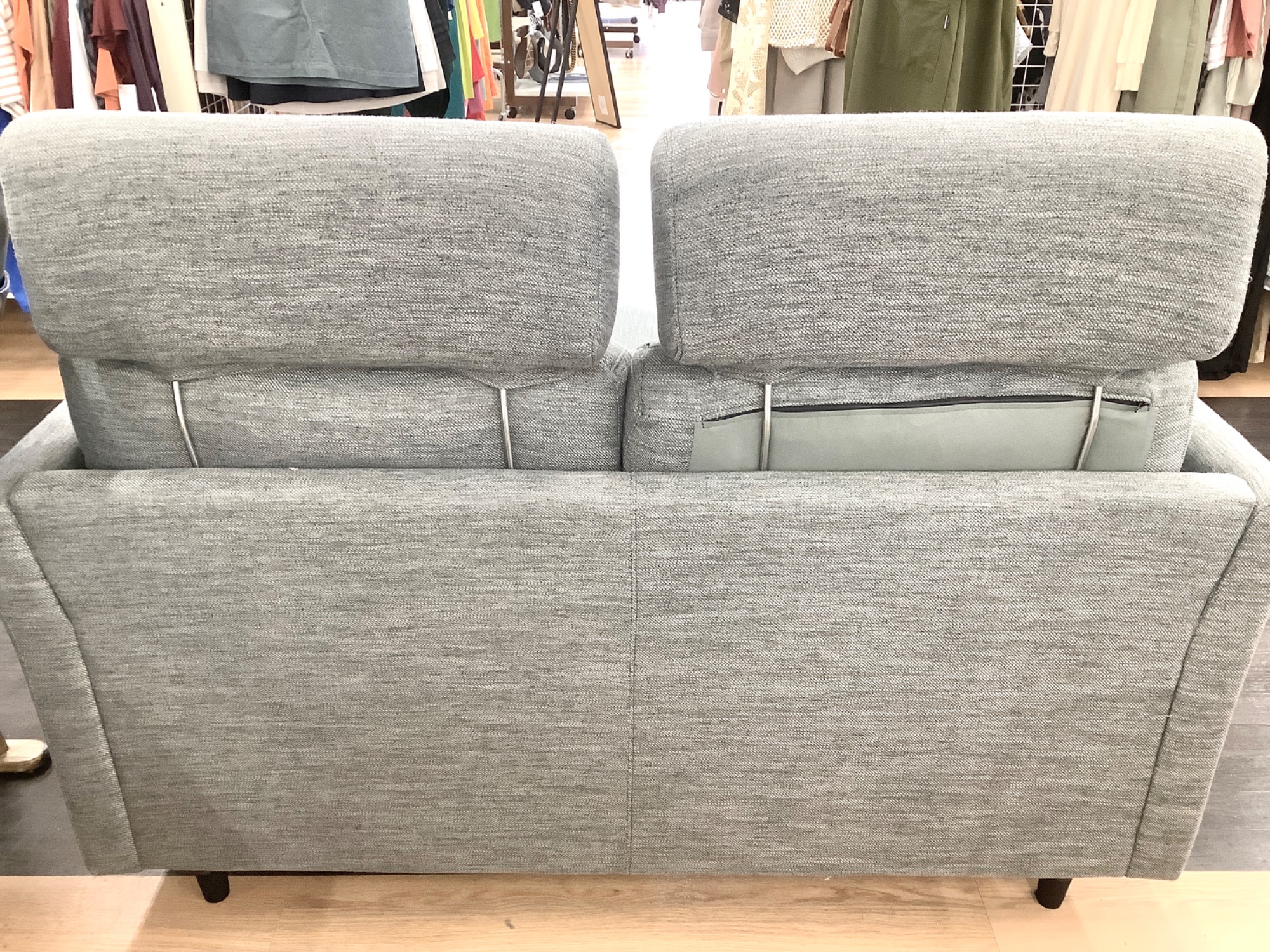 ニトリ】オットマン付き2人掛けソファーのご紹介です！｜2024年07月29