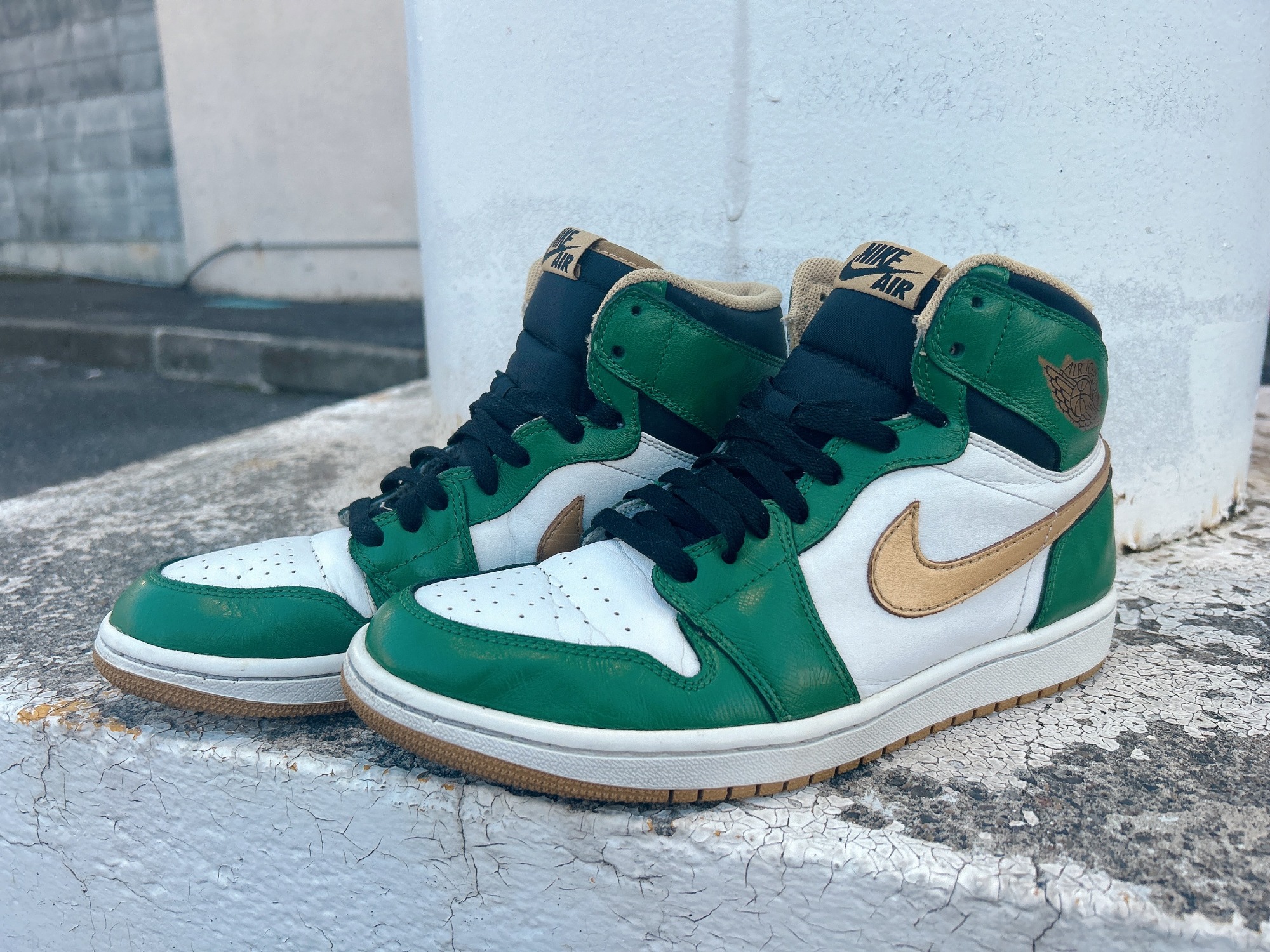 NIKE/ナイキ】渋い配色のAJ1買取入荷致しました!!!|2024年08月20日 NIKE/ナイキ】渋い配色のAJ1買取入荷致しました!!!|2024年08月20日