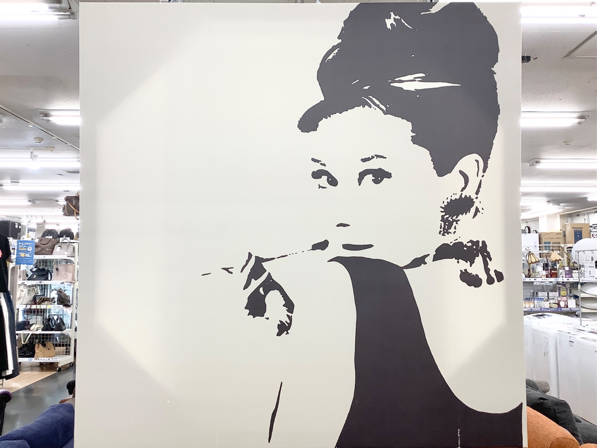 IKEA☆オードリーヘップバーン アートパネル 廃盤品 - メルカリ