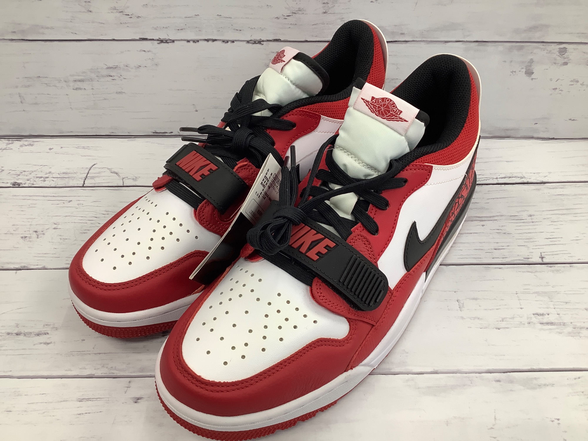 NIKE ナイキ AIR JORDAN LEGACY 312 LOW スニーカー CD7069