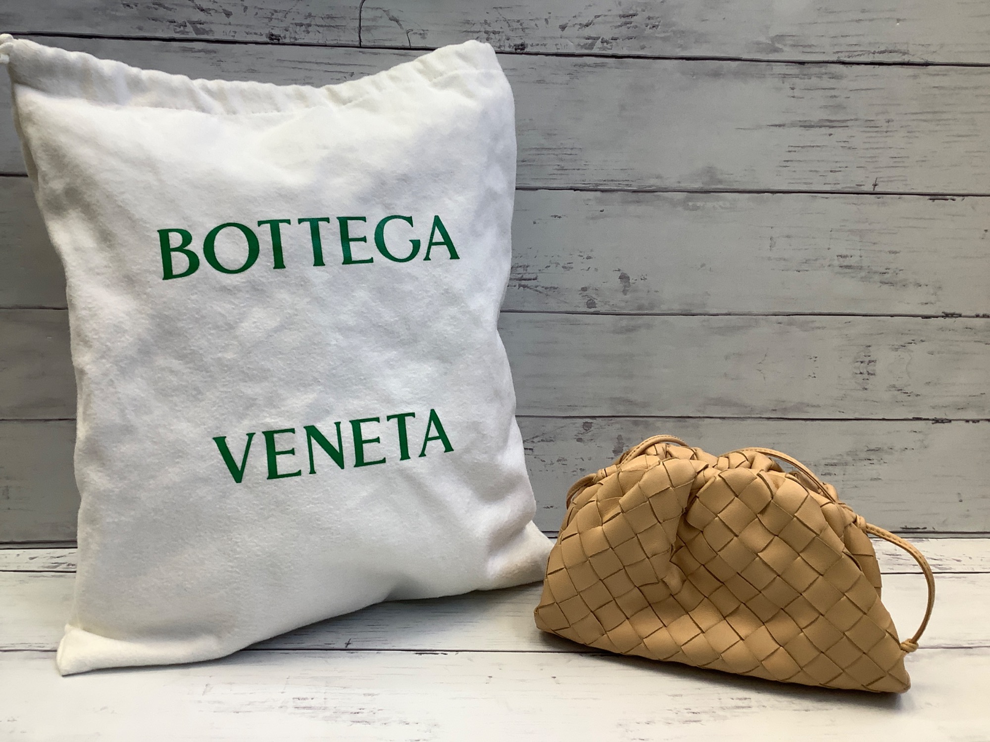 ボッテガヴェネタ イントレチャート ミニクッション ボッテガ