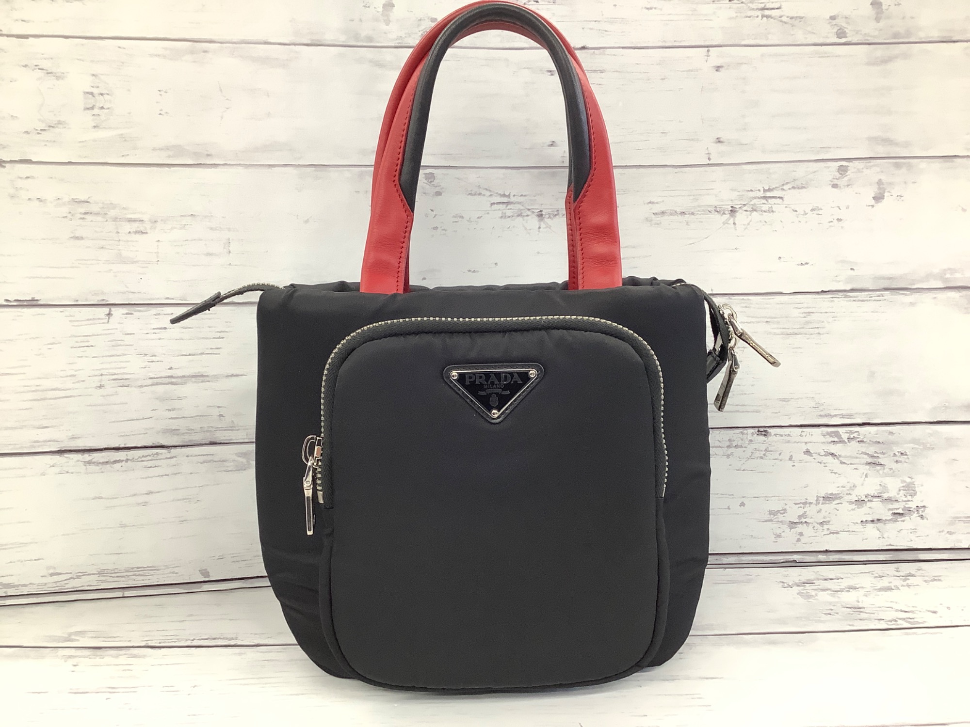 PRADA(プラダ)の2WAYバッグ が買取入荷いたしました！｜2025年08