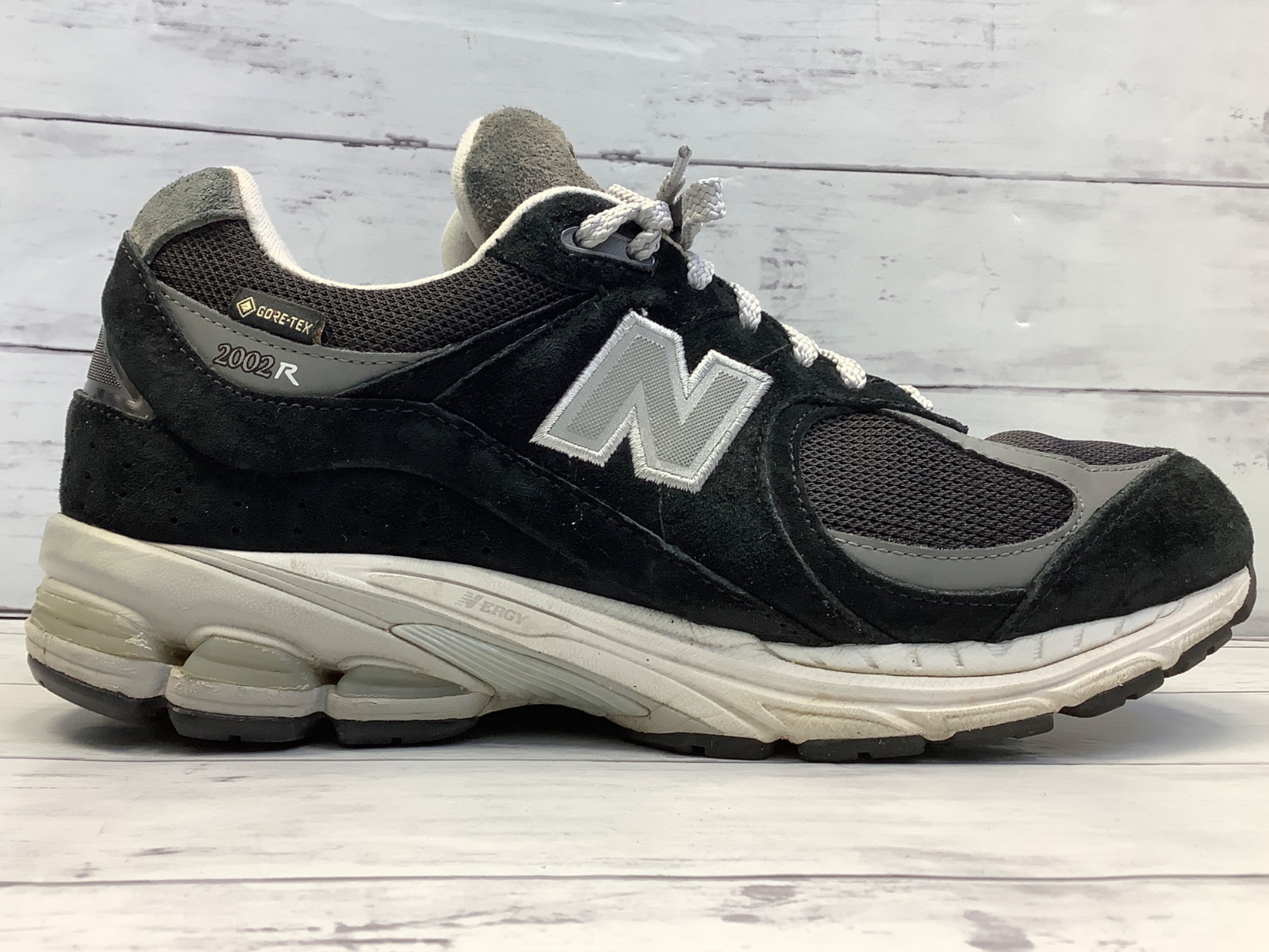 フニャザ NEW BALANCE(ニューバランス)スニーカーが買取入荷いたしました