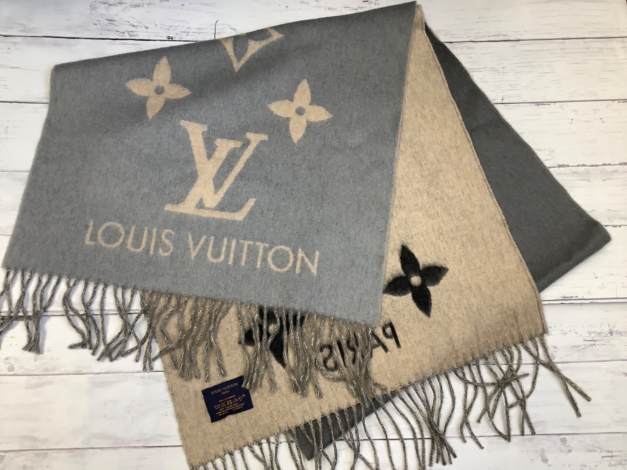 LOUIS VUITTON レイキャビック グラディエント マフラー 美品レア！ LOUIS VUITTON ルイ・ヴィトン レイキャビック グラディエント