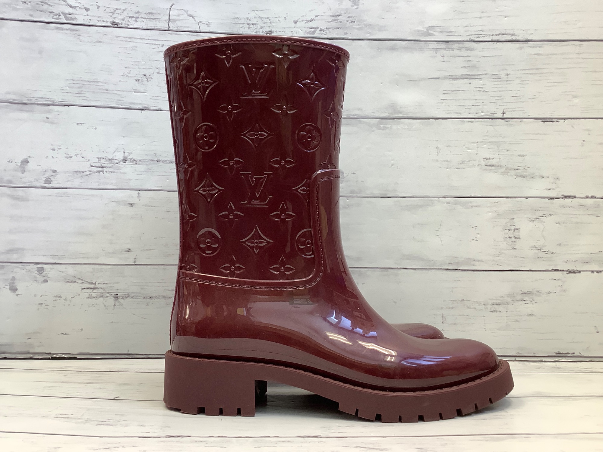LOUIS VUITTON(ルイ ヴィトン)の ドロップス レインブーツが買取