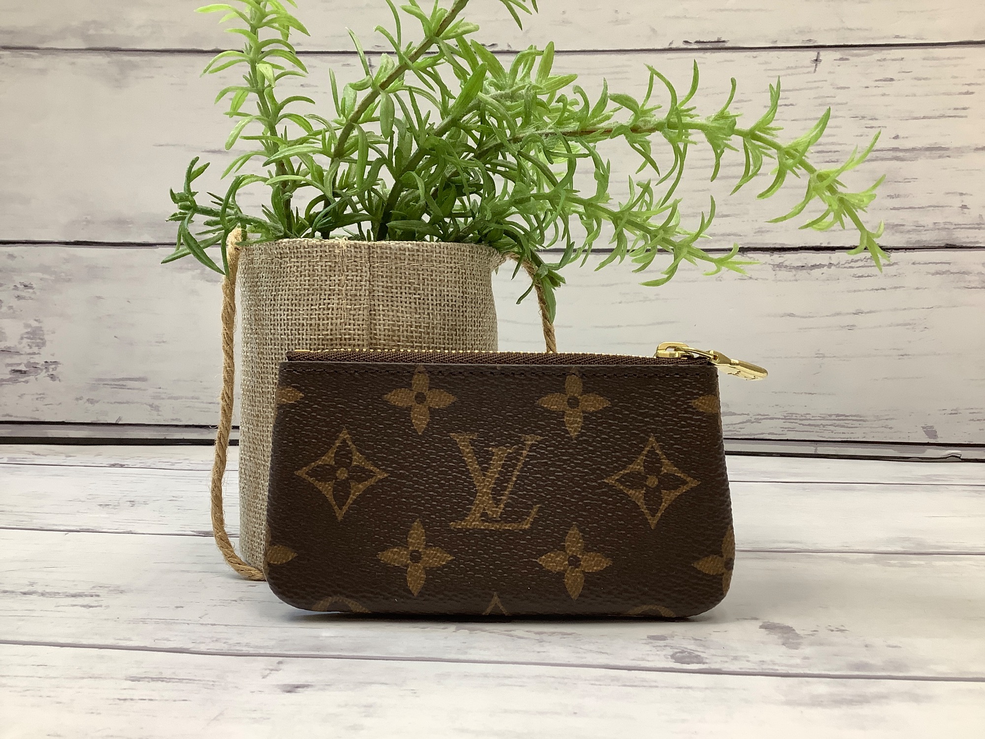 LOUIS VUITTON(ルイ ヴィトン)のコインケース ポシェット・クレ LOUIS VUITTON(ルイ ヴィトン)のコインケース ポシェット・クレ