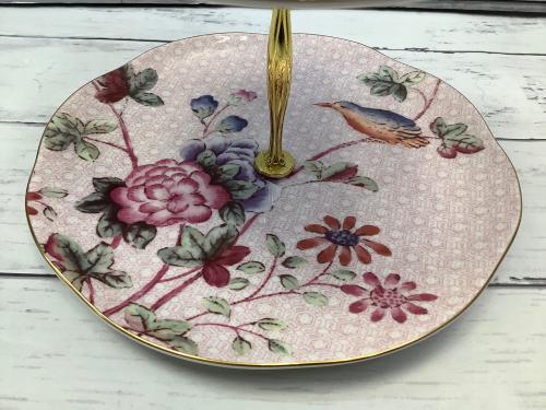 Wedgwood(ウェッジウッド)のケーキスタンド カッコーが買取入荷致し