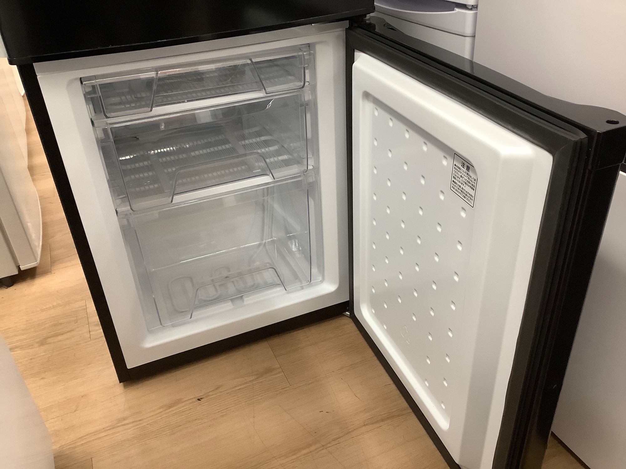 6ヶ月の動作保証付商品！！】 IRIS OHYAMA(アイリスオーヤマ)の2ドア