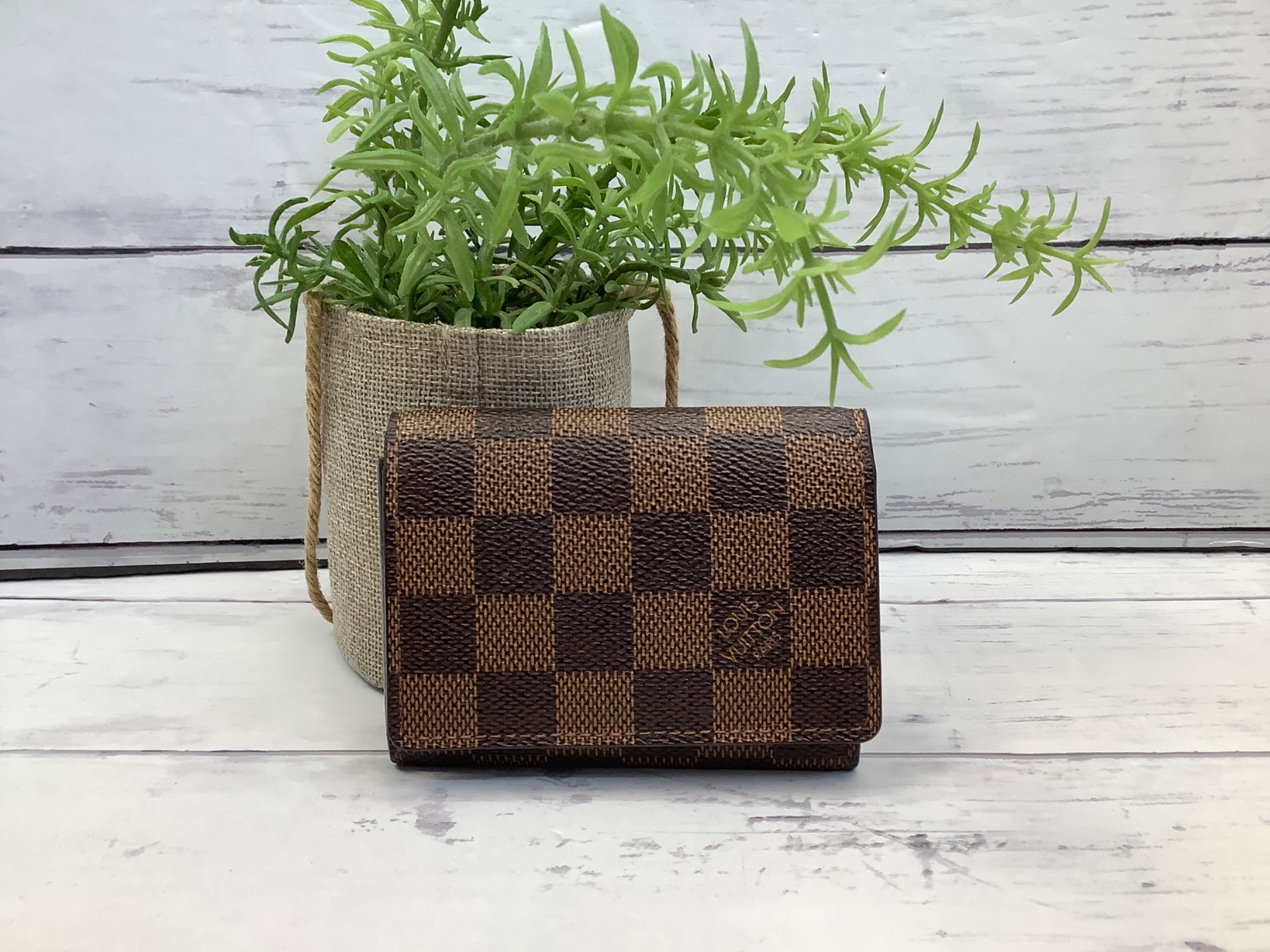 LOUIS VUITTON(ルイ ヴィトン)の名刺入れ ダミエ アンヴェロップ