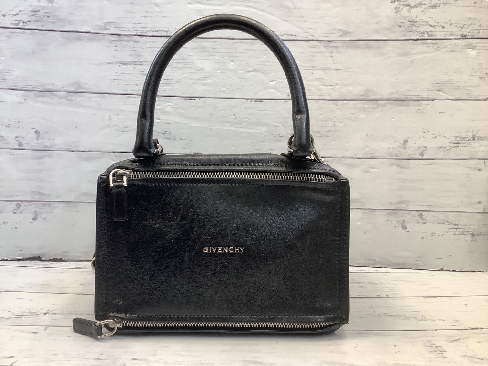 ジバンシィ GIVENCHY  パンドラ ミディアム 2way バッグ GIVENCHY - ジバンシー パンドラ ハンドバッグ ショルダーバッグ 2WAY