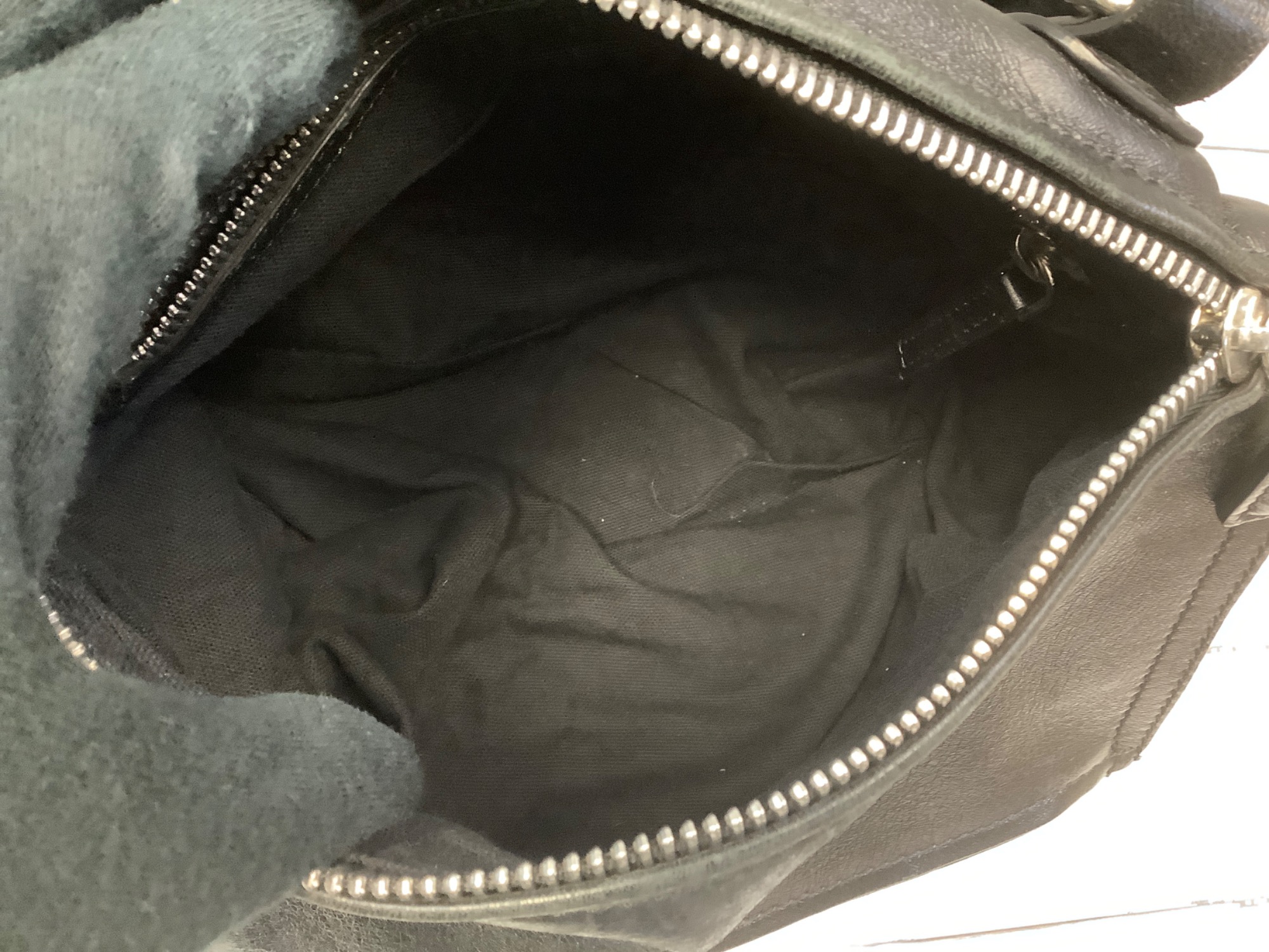 GIVENCHY 2WAYバッグ パンドラ EF G0119 GIVENCHY(ジバンシィ)の2WAYバッグ パンドラが買取入荷致しました