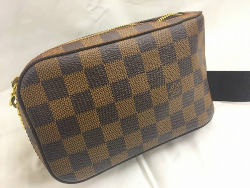 ブランド・ラグジュアリーの財布