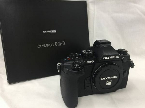 デジタル家電のデジタルカメラ