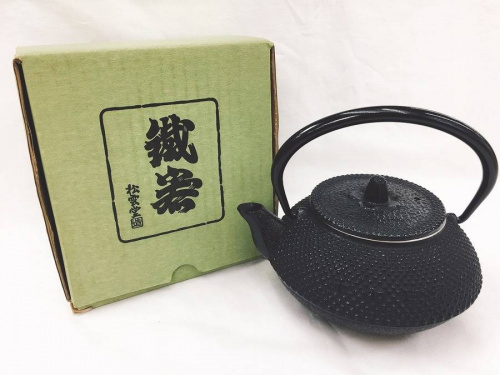 南部鉄器の急須