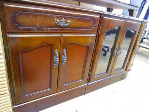 ソファーのKarimoku(カリモク)