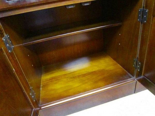 Karimoku(カリモク)の家具