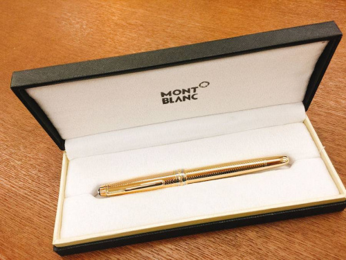 文房具のMONTBLANC（モンブラン）