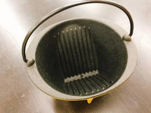南部鉄器の岩鋳
