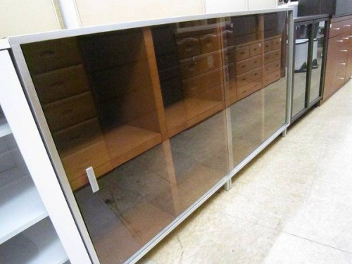家具・インテリアのキャビネット