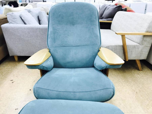 いちおし特選家具のKarimoku（カリモク）