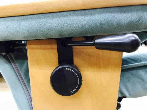 Karimoku（カリモク）のリクライニングチェア