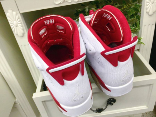 AIR JORDANの上福岡店新入荷