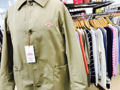 レディースファッションのアウター