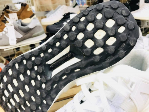 アディダス（adidas）の上福岡店新入荷