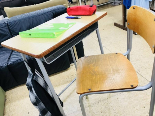 家具のカリモク