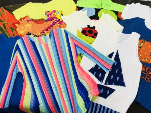 レディースファッションのPLEATS PLEASE