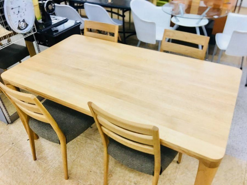 家具のダイニングセット
