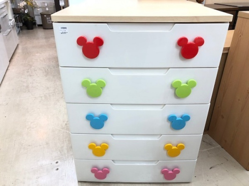 家具のチェスト