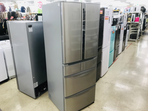 生活家電の6ドア冷蔵庫