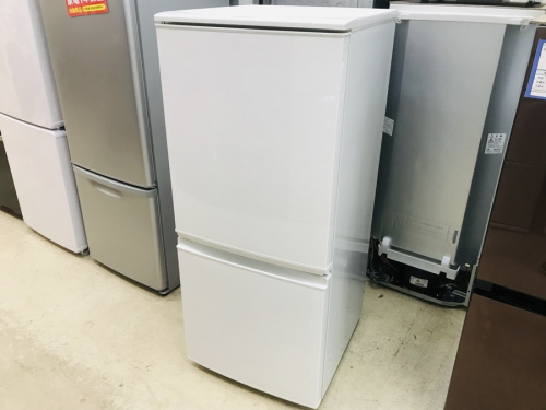 生活家電の2ドア冷蔵庫