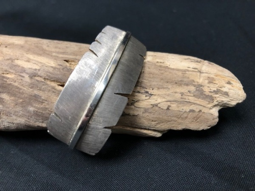 ブランド・ラグジュアリーのアクセサリー