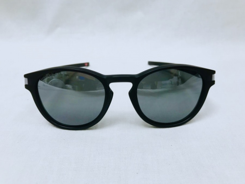 OAKLEYのサングラス