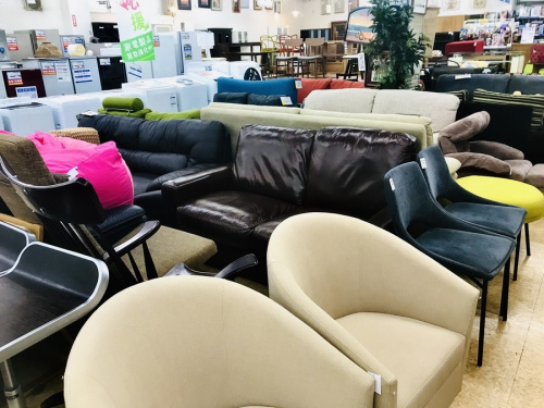 上福岡店新入荷のソファー