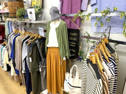 レディースファッションの春物 買取