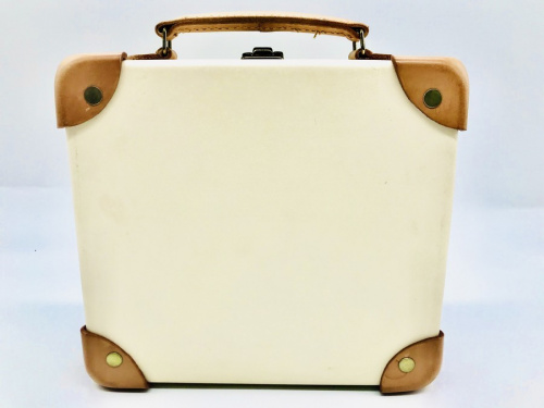 上福岡　ブランド　買取のGLOBE-TROTTER