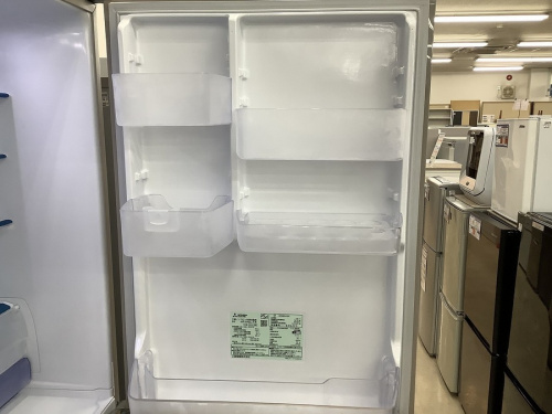 5ドア冷蔵庫のMITSUBISHI