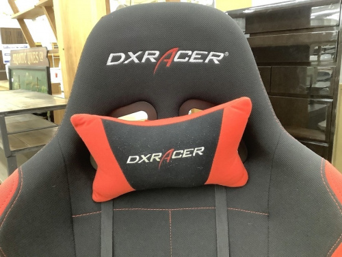 ゲーミングチェアのDXRACER