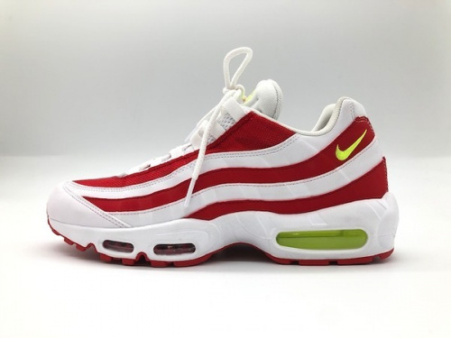 スニーカーのNIKE