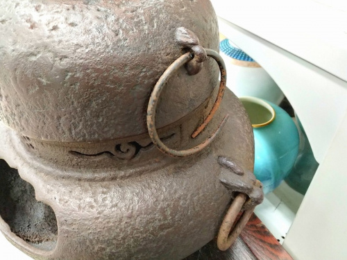 銅蓋菊摘茶釜の鬼面風炉付